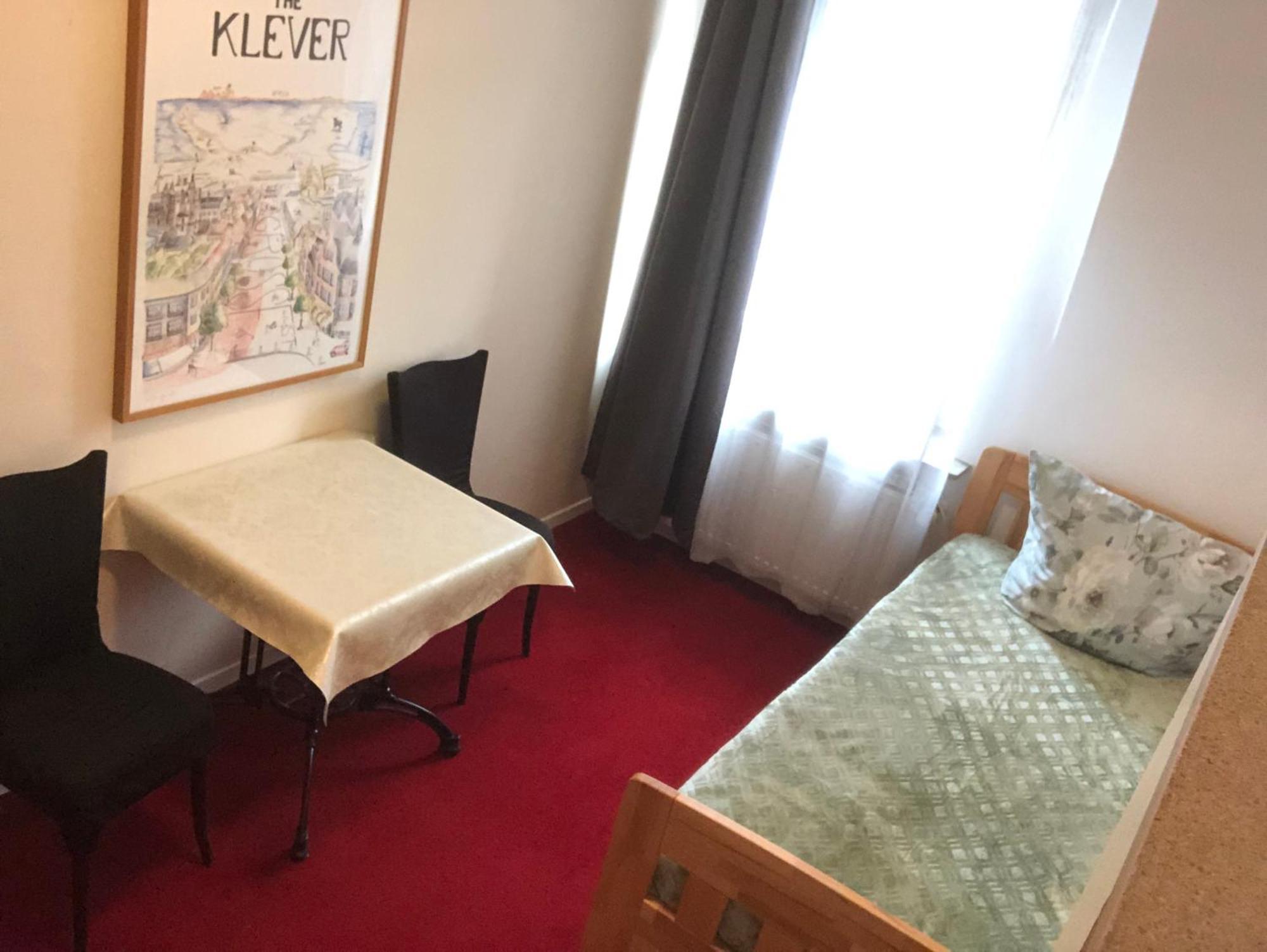 Kleve-kellen Homestay *